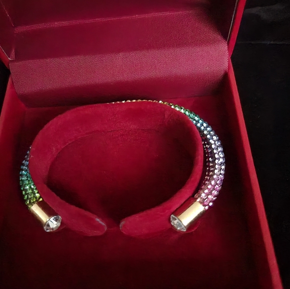 Elegant, beautiful rainbow bracelet, all occasion jeweled, Wrap Style rhinestone - Picture 6 of 6
